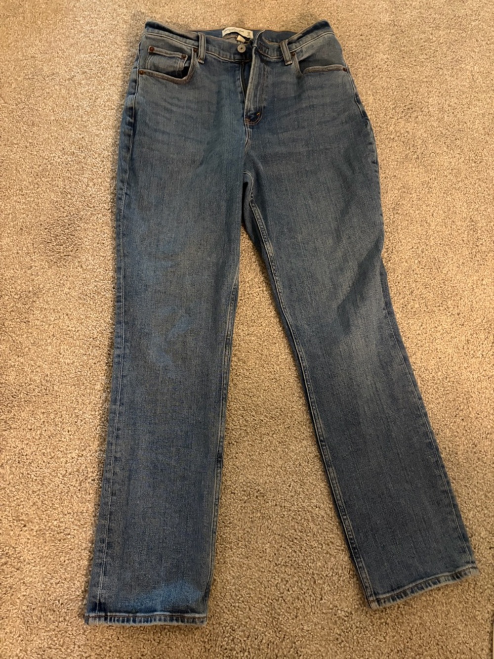 Abercrombie & Fitch Slim straight ultra high rise Mid-Blue Jeans